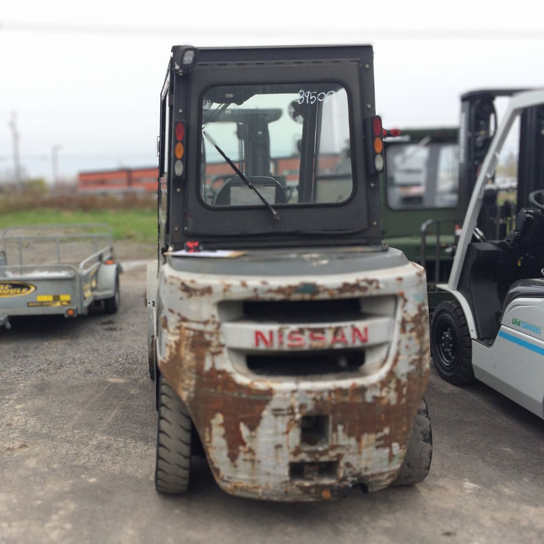 Chariot élévateur Nissan 9000lbs - PD90 (4)