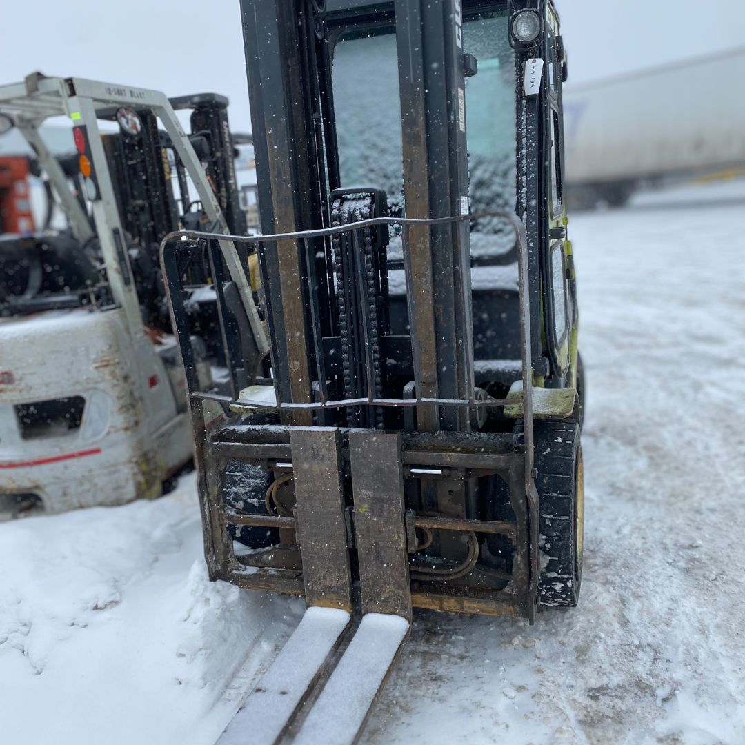 Chariot élévateur Clark - 6000 lb- C30D