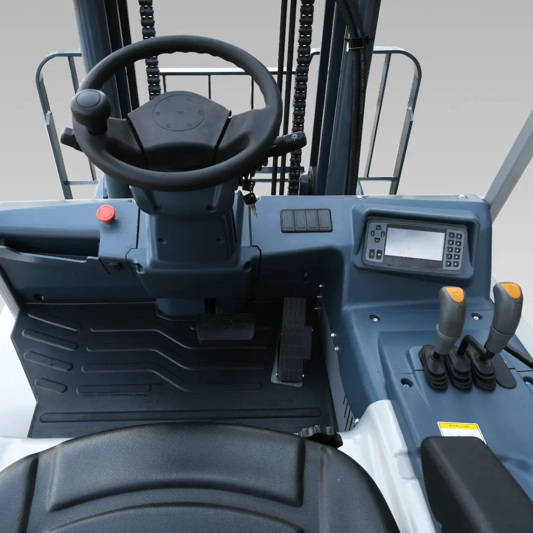 Chariot élévateur électrique à 4 roues - 8000 - 11000 lb - Série G3.