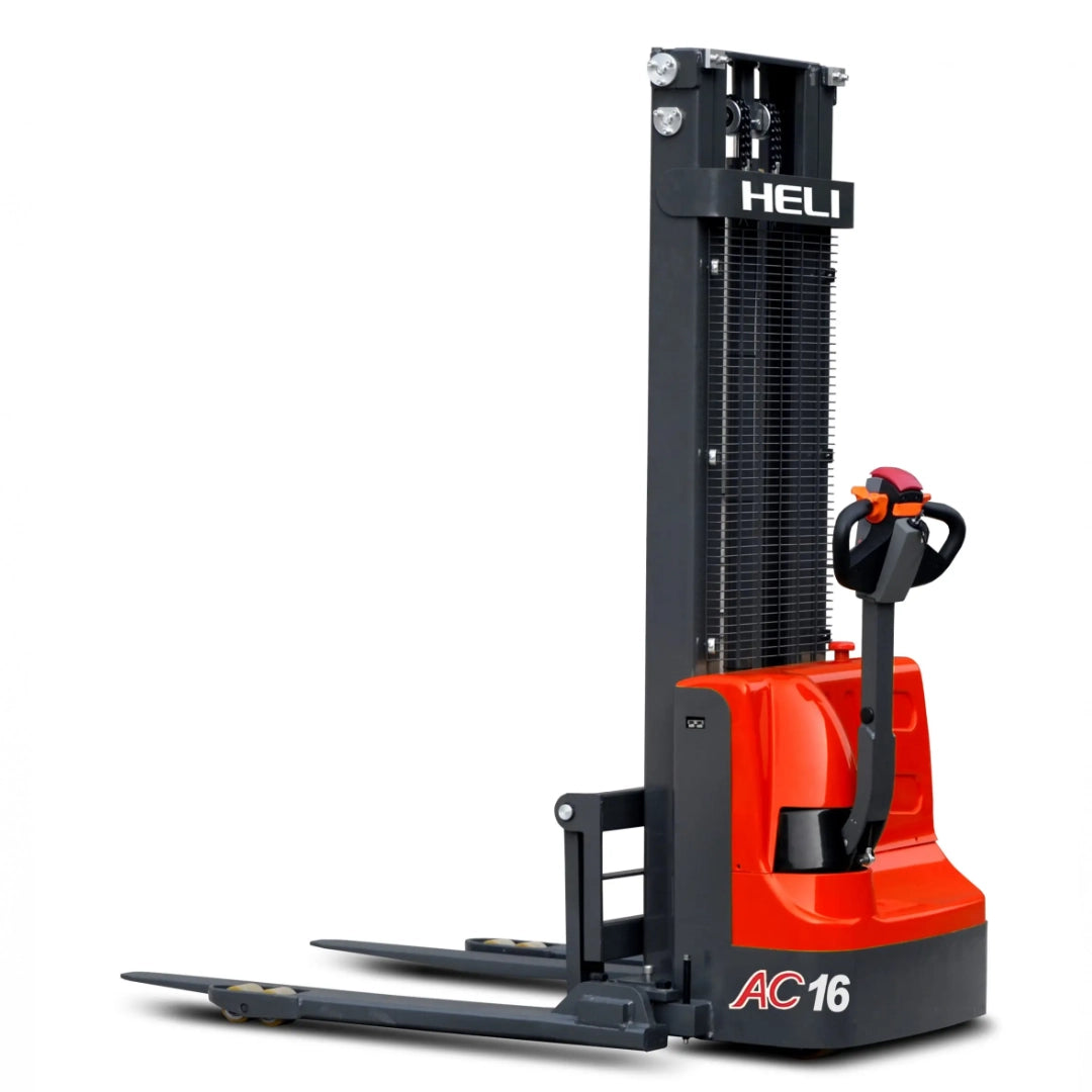 Gerbeur électrique à conducteur accompagnant - 2650 - 3500 lb.